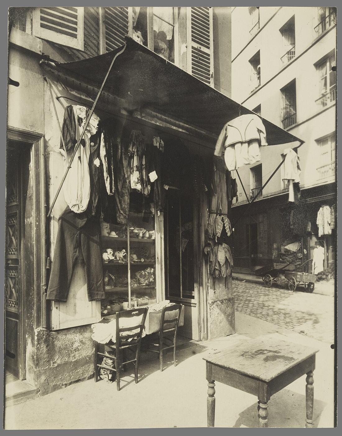 Ancienne boutique parisienne